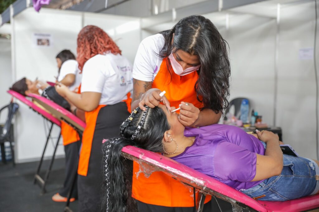 Caravana do Empreendedorismo Feminino Oferece 16 Cursos Gratuitos no Recanto das Emas Caravana do Empreendedorismo Feminino Oferece 16 Cursos Gratuitos no Recanto das Emas
