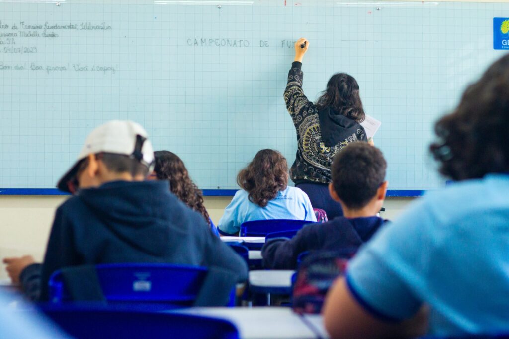 Fiscalização Aumenta em Escolas do DF e Revela Riscos de Irregularidades
