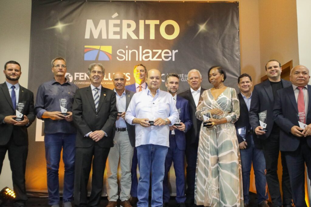 Governador destaca importância dos clubes para economia e lazer em premiação do Sinlazer-DF Governador destaca importância dos clubes para economia e lazer em premiação do Sinlazer-DF