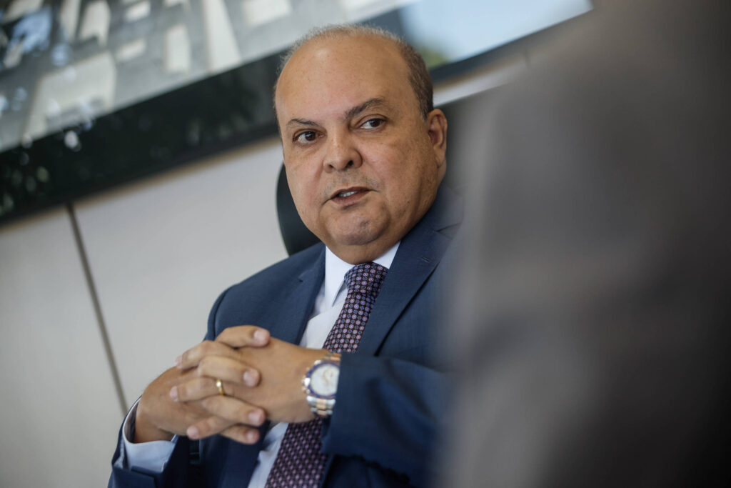 Governo do DF Solicita R$ 4 Bilhões ao FGC para Reestruturação do BRB Governo do DF Solicita R$ 4 Bilhões ao FGC para Reestruturação do BRB