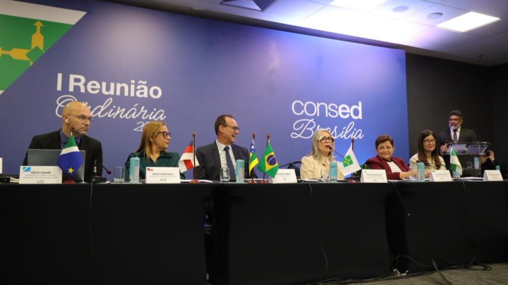 Hélio Daher é eleito Vice-Presidente do Conselho Nacional de Secretários de Educação