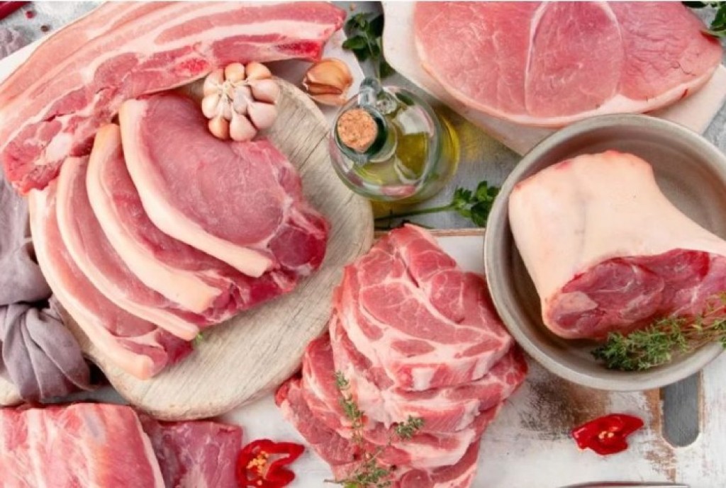 Preços Estáveis da Carne Suína no Brasil: Cautela Marca o Mercado Atual Preços Estáveis da Carne Suína no Brasil: Cautela Marca o Mercado Atual