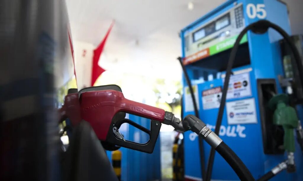 Reação Necessária: Combustíveis em Alta e a Falta de Ação das Autoridades