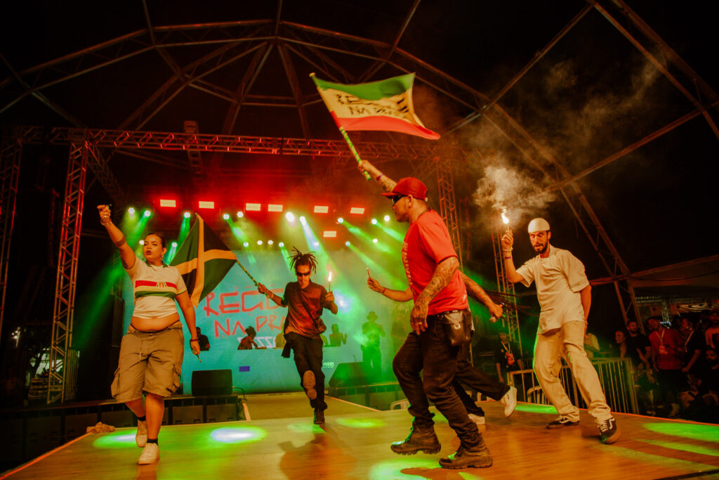 Reggae na Praça: 12 anos de Resistência Cultural em São Sebastião Reggae na Praça: 12 anos de Resistência Cultural em São Sebastião