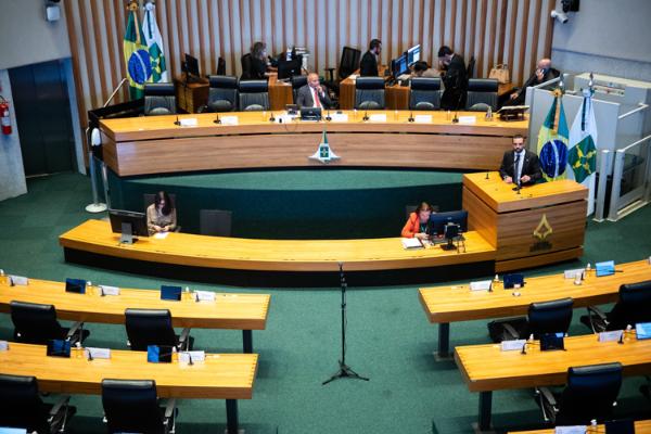 Saúde e Segurança em Debate: Desafios e Polêmicas na Câmara Legislativa do DF Saúde e Segurança em Debate: Desafios e Polêmicas na Câmara Legislativa do DF