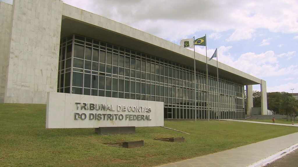 Suspensão do Serviço de Adiantamento Salarial pelo GDF Levanta Suspeitas de Irregularidades