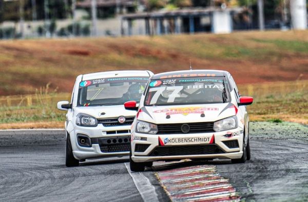 Brasília Touring Series: Etapa Avança e Revitaliza o Automobilismo no DF Brasília Touring Series: Etapa Avança e Revitaliza o Automobilismo no DF