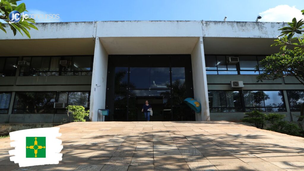 Concurso da SES DF 2024: Banca Definida e 900 Vagas Temporárias Abertas Concurso da SES DF 2024: Banca Definida e 900 Vagas Temporárias Abertas