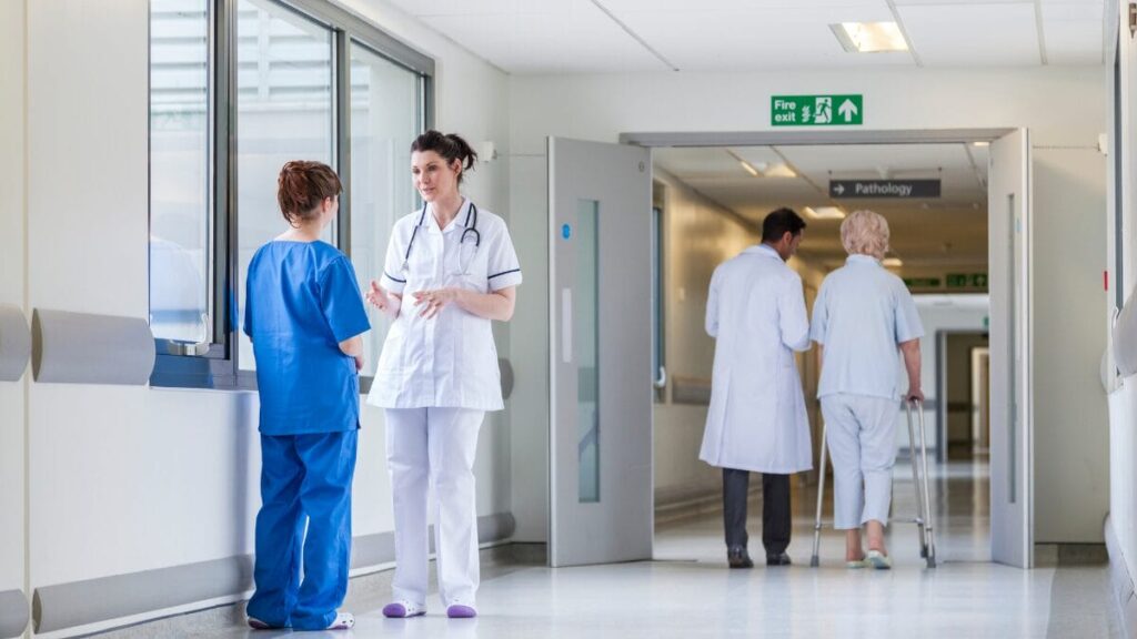 Consultas Online em Tempo Real: Filas de Hospitais no DF Ganham Transparência Consultas Online em Tempo Real: Filas de Hospitais no DF Ganham Transparência