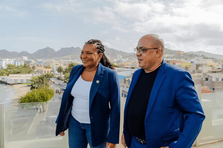 Cultura em Foco: Margareth Menezes Enfatiza o Valor Econômico do Setor Cultural em Cabo Verde Cultura em Foco: Margareth Menezes Enfatiza o Valor Econômico do Setor Cultural em Cabo Verde