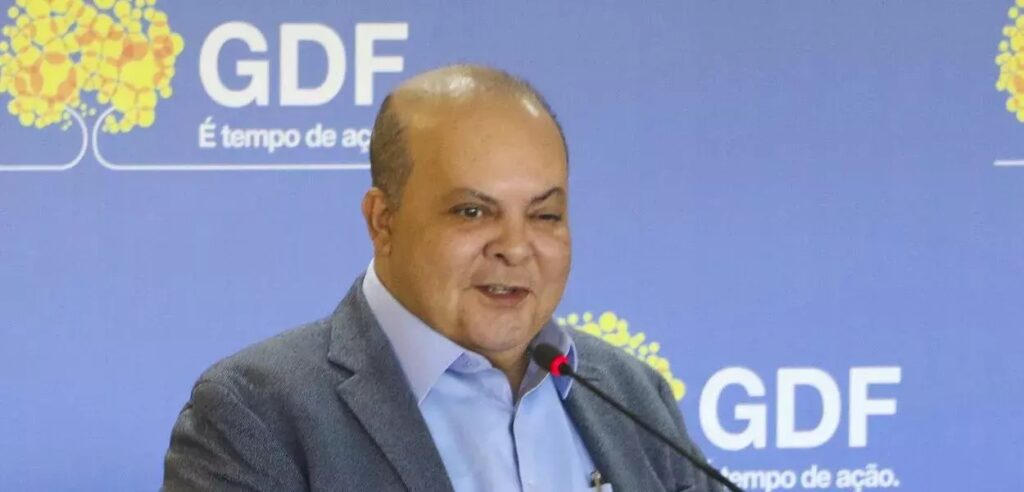 Decisão do Ministro André Mendonça Isenta Ibaneis de Comparecer à CPI do Crime