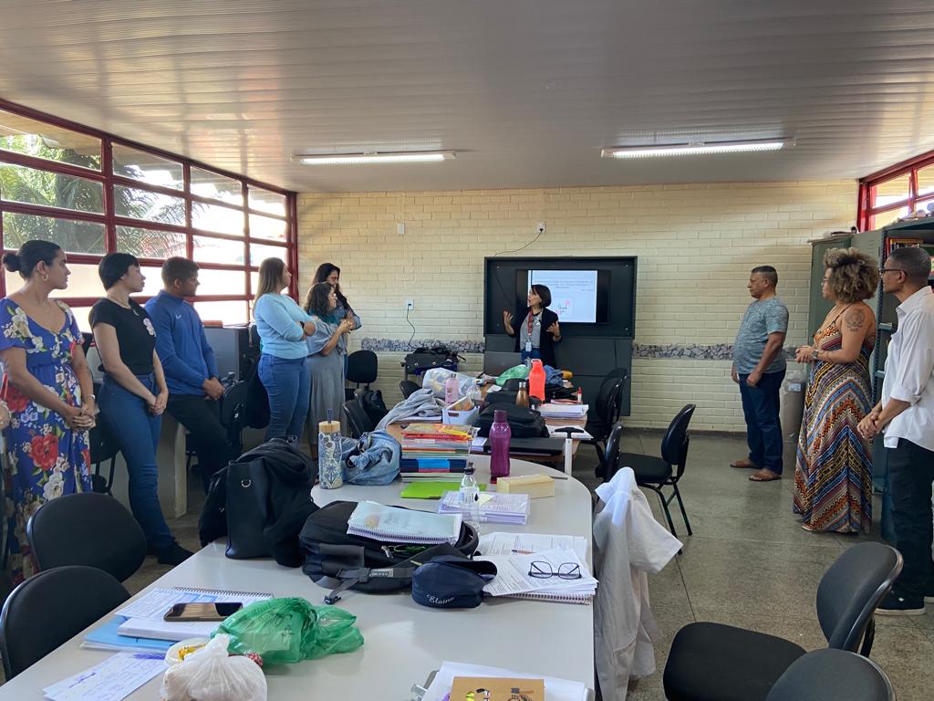 Dia Mundial da Voz: Iniciativas da Educação Valorizam a Saúde Vocal dos Professores Dia Mundial da Voz: Iniciativas da Educação Valorizam a Saúde Vocal dos Professores