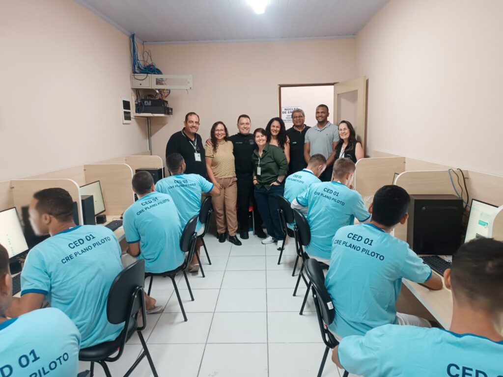 Educação de Jovens e Adultos Revoluciona o Sistema Prisional no DF Educação de Jovens e Adultos Revoluciona o Sistema Prisional no DF