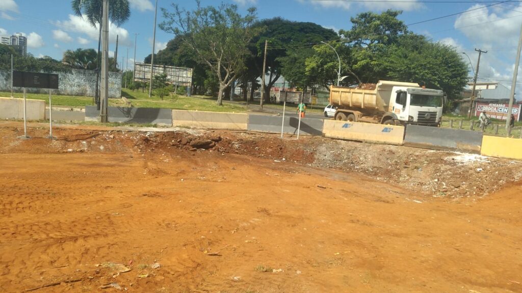 Mutirão de Limpeza em Ceilândia: Ação Combate Descarte Irregular e Melhora a Cidade Mutirão de Limpeza em Ceilândia: Ação Combate Descarte Irregular e Melhora a Cidade