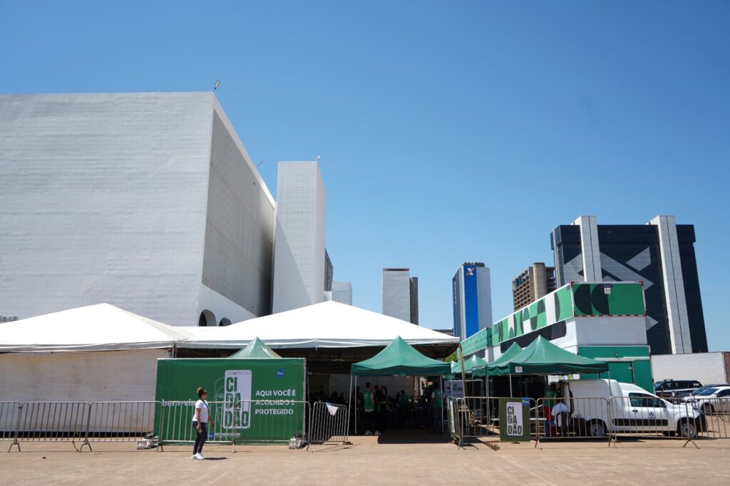 Quarta do Cidadão: Defensoria Pública do DF Oferece Serviços Gratuitos à População Quarta do Cidadão: Defensoria Pública do DF Oferece Serviços Gratuitos à População