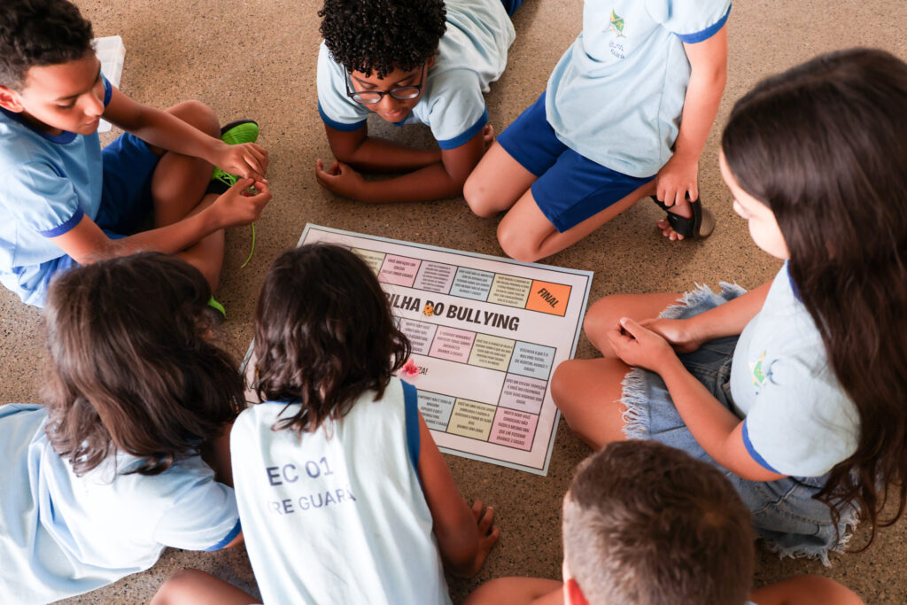 SEEDF Aumenta Iniciativas de Combate ao Bullying nas Escolas do DF em Abril