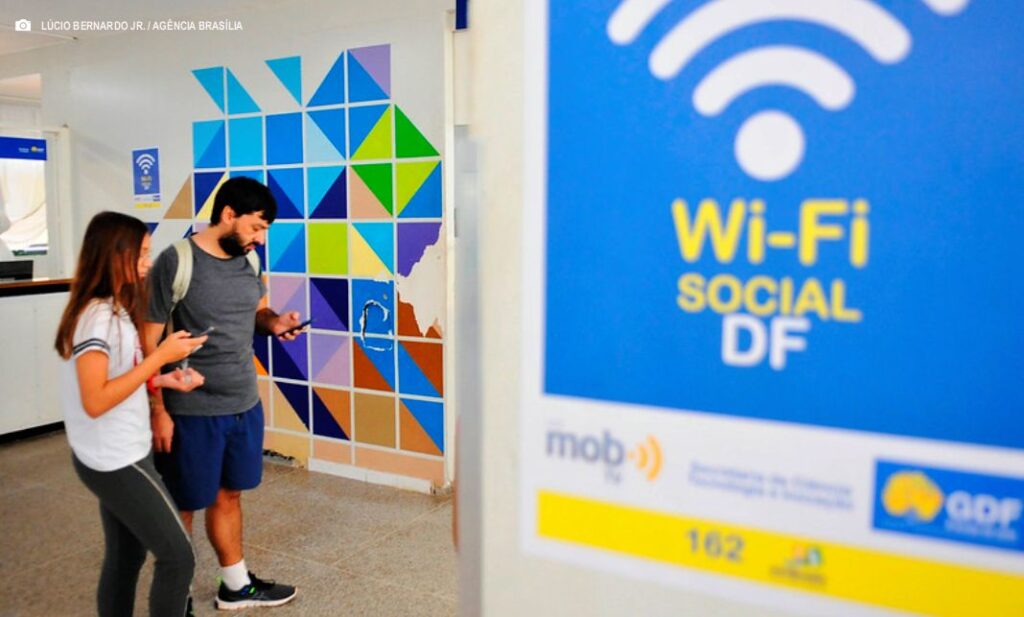 Wi-Fi Social DF: Inclusão Digital em Mais de 25 Regiões Administrativas Wi-Fi Social DF: Inclusão Digital em Mais de 25 Regiões Administrativas