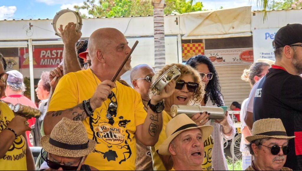 Café com Samba: Atração Cultural Transforma a Torre de TV em Brasília