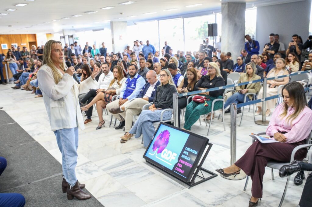 Farmácia Digital: Nova Plataforma Facilita Retirada de Medicamentos no DF