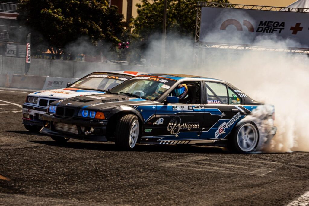 Mega Drift Agita o Autódromo de Brasília em Maio: Uma Experiência Imperdível Mega Drift Agita o Autódromo de Brasília em Maio: Uma Experiência Imperdível