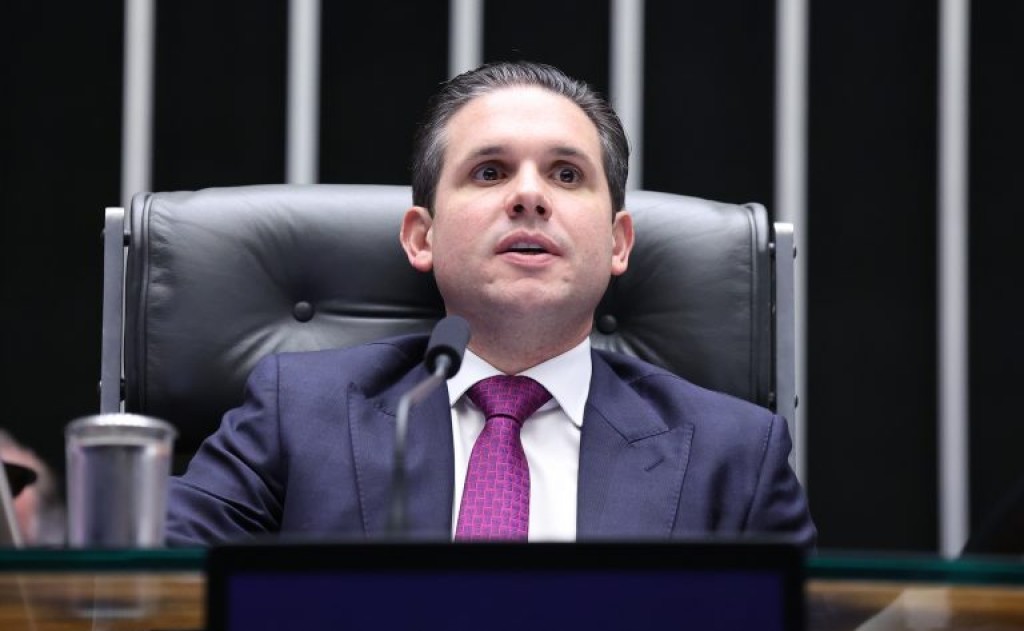 Política Nacional de Minerais Críticos: Um Marco para a Competitividade do Brasil Política Nacional de Minerais Críticos: Um Marco para a Competitividade do Brasil