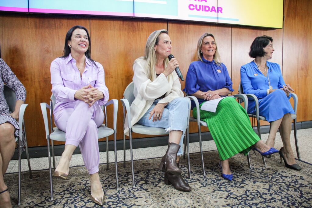 Reunião Incentiva o Empreendedorismo Feminino no DF: Uma Nova Era de Oportunidades Reunião Incentiva o Empreendedorismo Feminino no DF: Uma Nova Era de Oportunidades