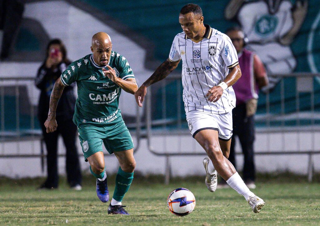Rio Branco-ES avança na Copa Verde e Rodrigo César celebra dedicação da equipe