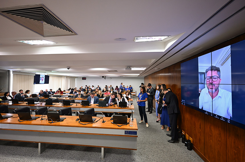 Senado Aprova Novo Marco Legal para a Pesca e Sustentabilidade Ambiental Senado Aprova Novo Marco Legal para a Pesca e Sustentabilidade Ambiental