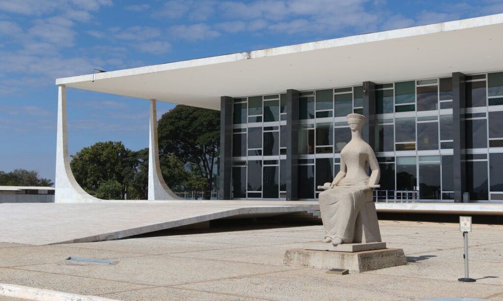 STF Discute Venda de Imóveis do DF para Capitalização do BRB