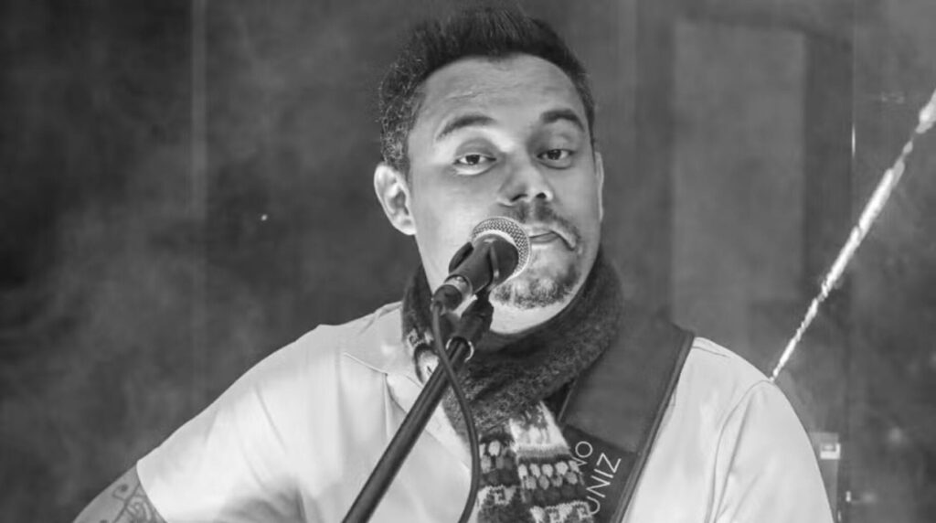 Tragédia na Música: Cantor Sertanejo Adriano Muniz é Encontrado Morto em Brasília Tragédia na Música: Cantor Sertanejo Adriano Muniz é Encontrado Morto em Brasília
