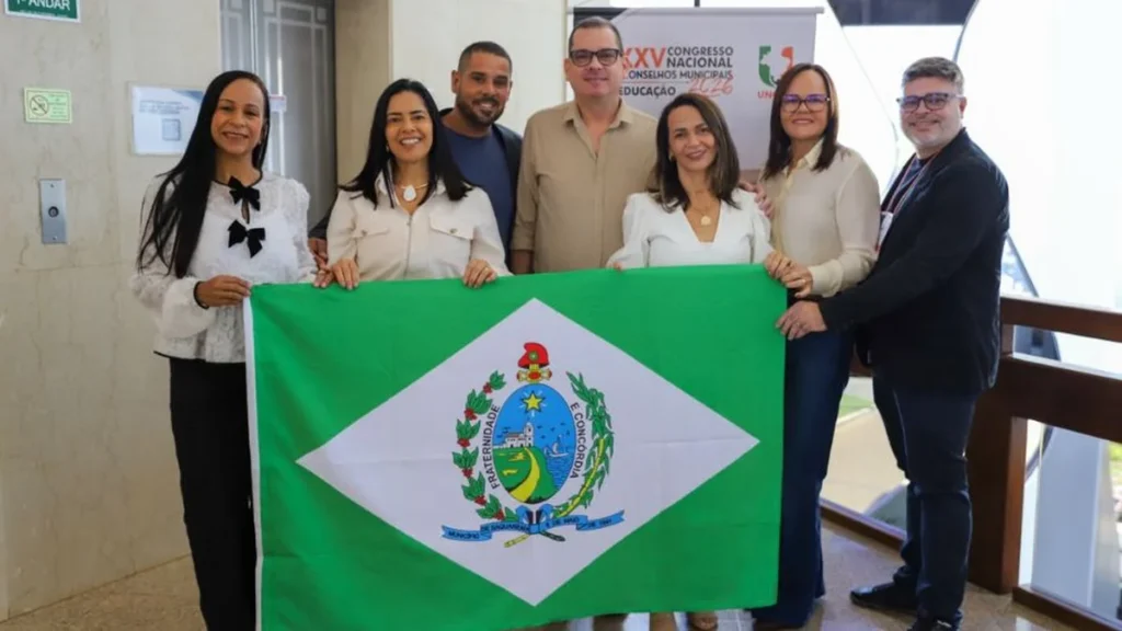 Prefeita de Saquarema destaca avanços em educação integral no Congresso Nacional Prefeita de Saquarema destaca avanços em educação integral no Congresso Nacional