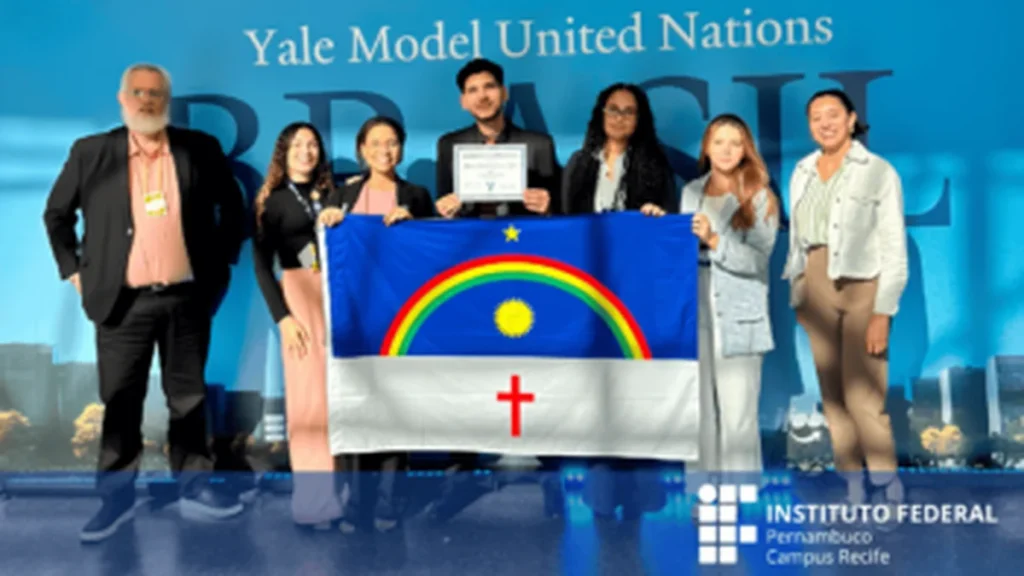 Clube de Relações Internacionais do IFPE recebe menção honrosa na YaleMUN em Brasília
