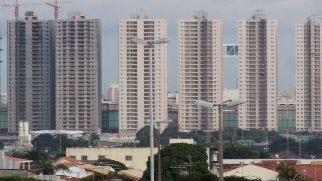 Receita do DF Descobre R$ 453 Milhões em Operações Falsas e Gera R$ 217,8 Milhões em Créditos Tributários Receita do DF Descobre R$ 453 Milhões em Operações Falsas e Gera R$ 217,8 Milhões em Créditos Tribut