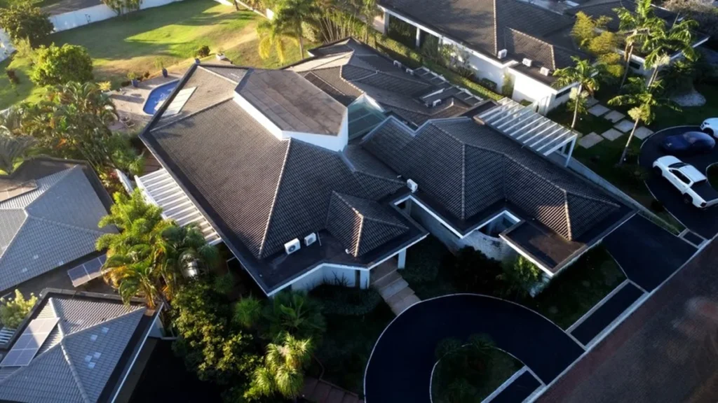 Mansão em Brasília Usada por Lulinha e Lobista para Reuniões Privadas Revela Ligações Polêmicas