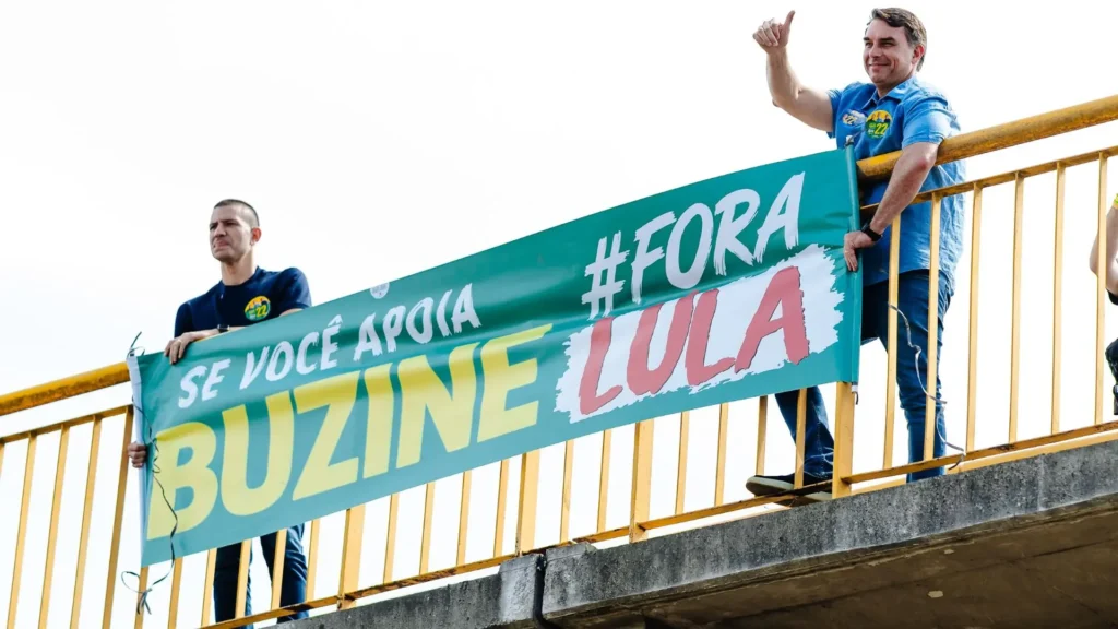 7 de Setembro reúne Lula em Brasília e Flávio Bolsonaro na Paulista em atos distintos 7 de Setembro reúne Lula em Brasília e Flávio Bolsonaro na Paulista em atos distintos