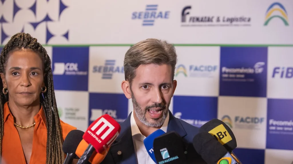 Leandro Grass propõe nova economia para Brasília com foco em transporte, indústria e sustentabilidad