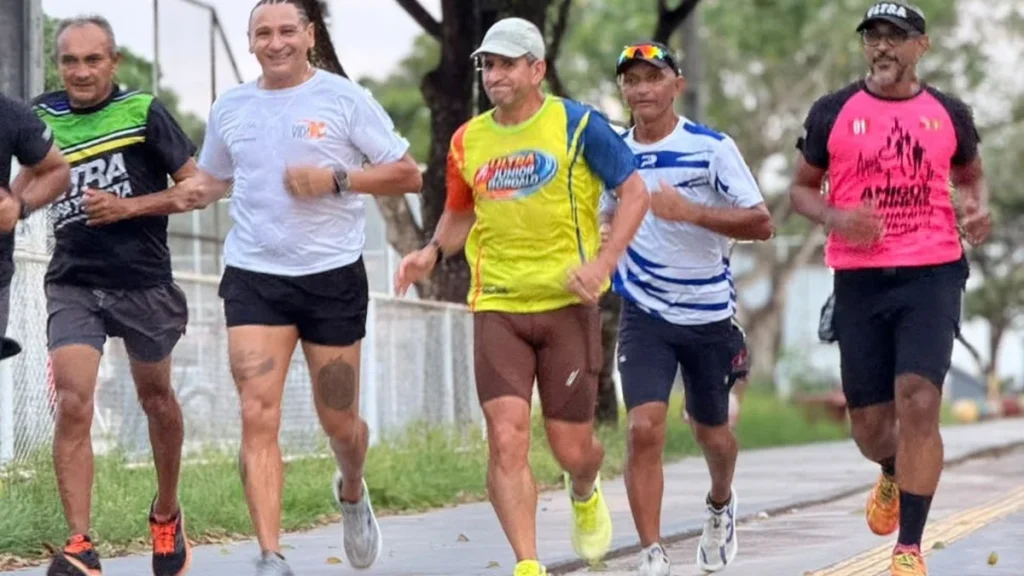 Ultramaratonista Henrique Lobo avança na Travessia dos Extremos com 4,1 mil km mapeados Ultramaratonista Henrique Lobo avança na Travessia dos Extremos com 4,1 mil km mapeados