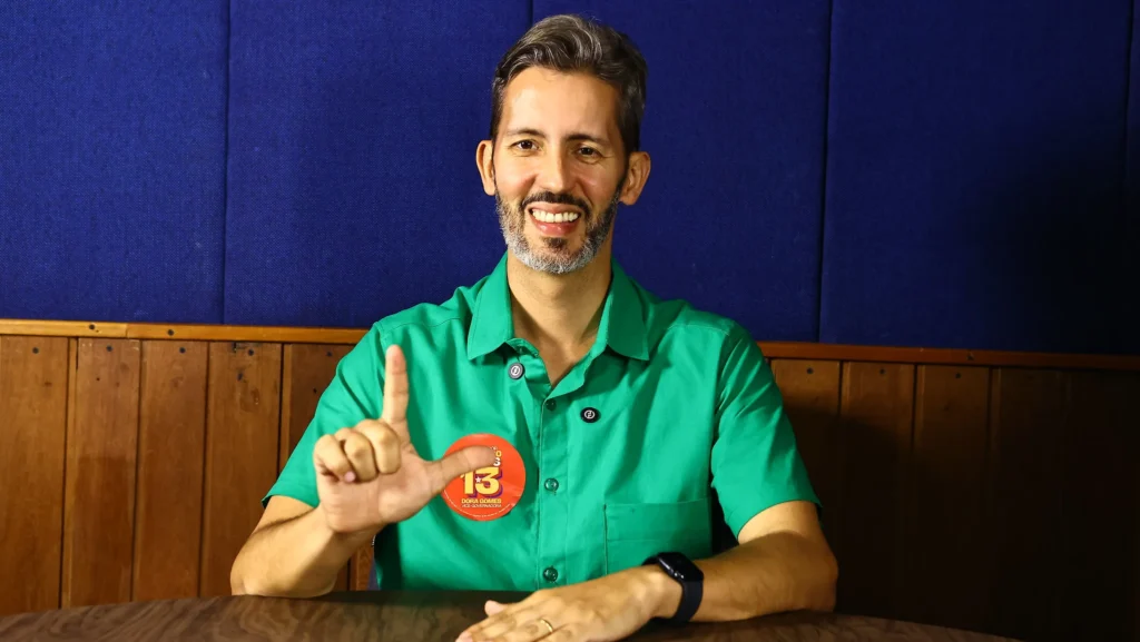 Leandro Grass e o Compromisso com Brasília: Planos e Desafios na Saúde e Transporte Público Leandro Grass e o Compromisso com Brasília: Planos e Desafios na Saúde e Transporte Público