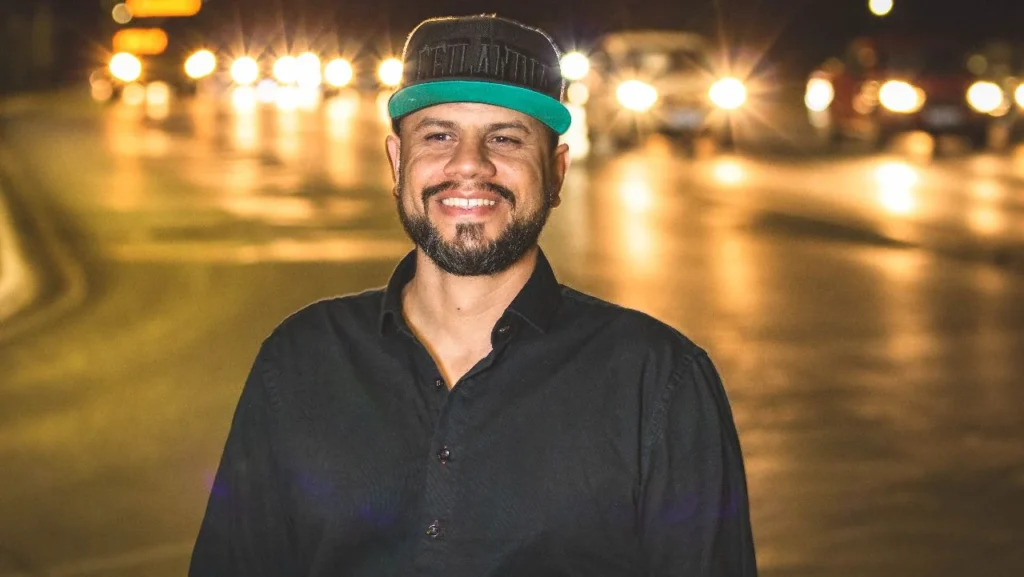 Max Maciel convoca periferia para fortalecer políticas públicas em comício na Ceilândia