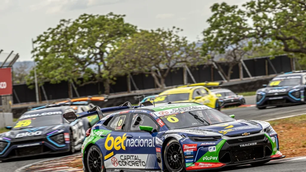 Stock Car: Cacá Bueno confirma Sérgio Ramalho para a inédita etapa endurance em Brasília Stock Car: Cacá Bueno confirma Sérgio Ramalho para a inédita etapa endurance em Brasília