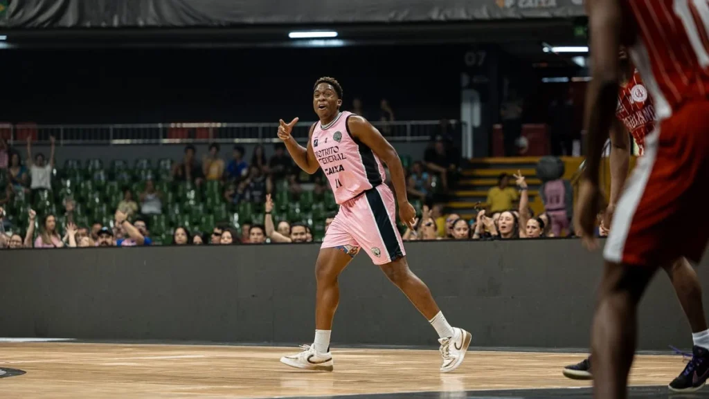 CAIXA/Brasília domina Paulistano e confirma força no NBB CAIXA com vitória de 91 a 73 CAIXA/Brasília domina Paulistano e confirma força no NBB CAIXA com vitória de 91 a 73