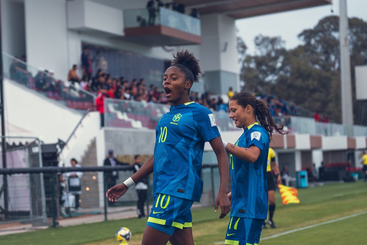 Seleção Feminina Sub-17 Brilha e Avança às Quartas da Copa do Mundo Imagem do artigo