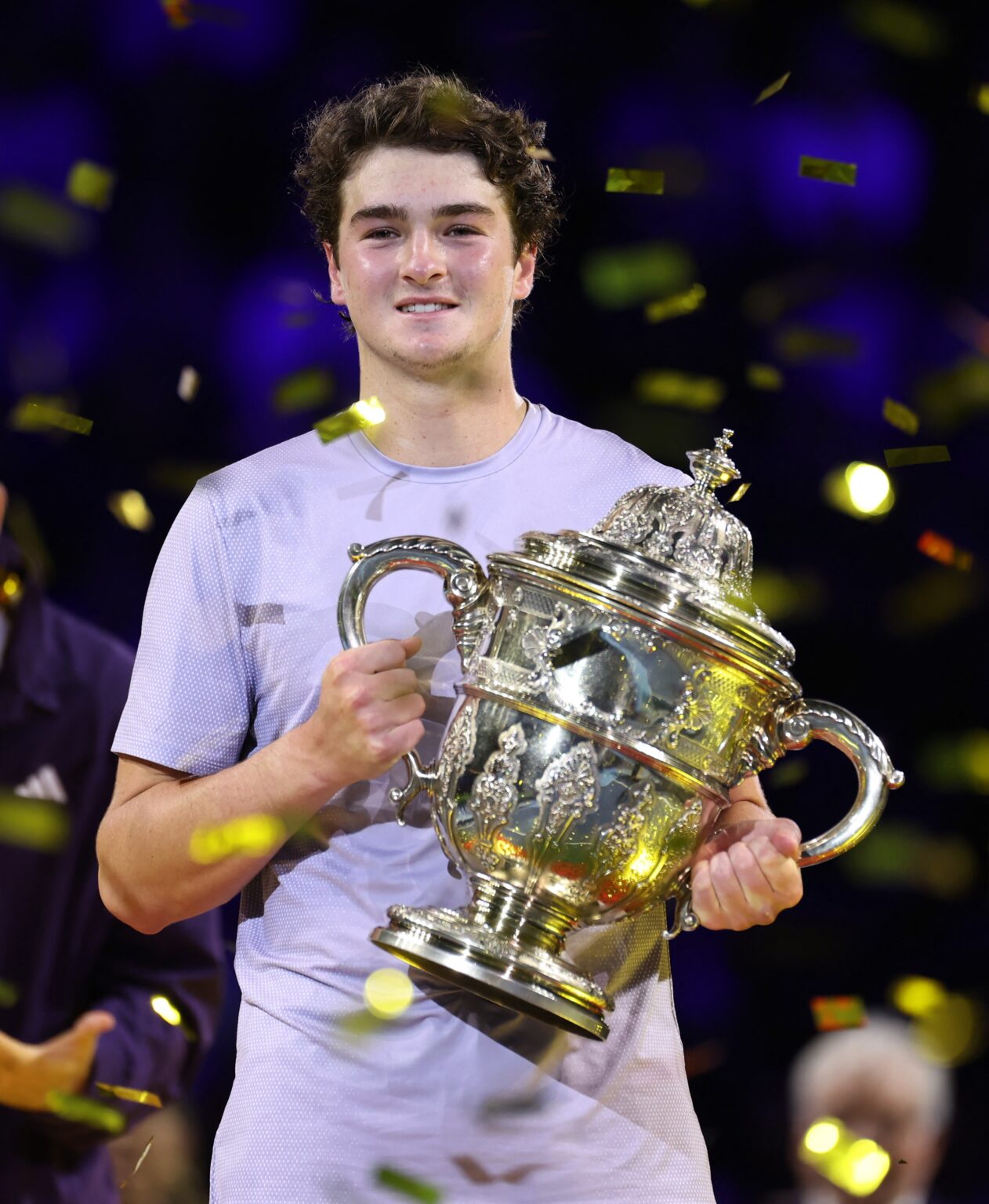 João Fonseca Salta para o 28º Lugar do Mundo Após Vitória no ATP 500 da Basileia Imagem do artigo