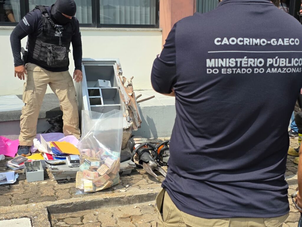Entenda o Esquema de Rachadinha no Gabinete de Rosinaldo Bual, Vereador Preso em Manaus Imagem do artigo