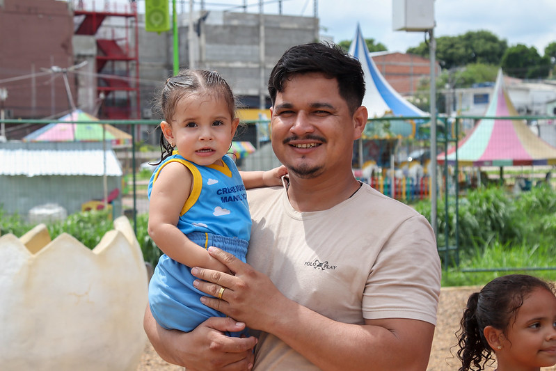 Creche de Manaus Celebra ‘Semana da Criança’ com Atrações no Parque Gigantes da Floresta Imagem do artigo