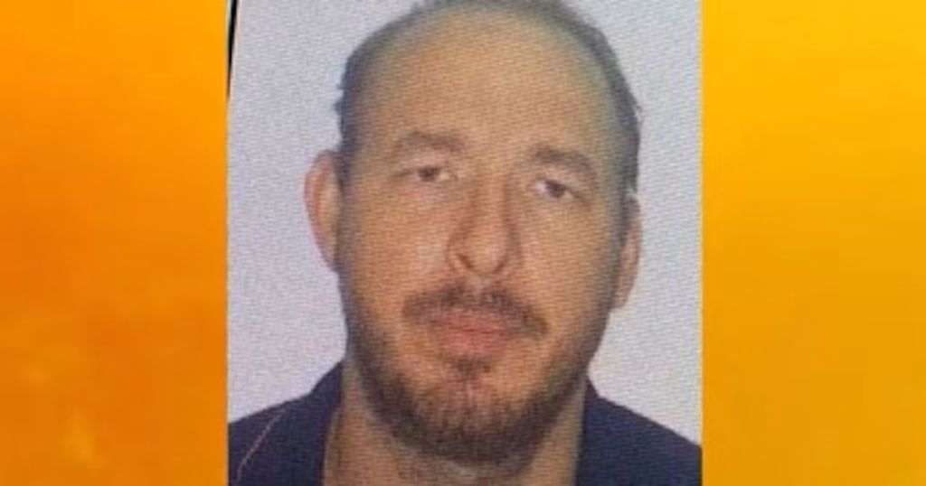 Homicídio em Manaus: Suspeito se entrega após desentendimento por som alto Homicídio em Manaus: Suspeito se entrega após desentendimento por som alto