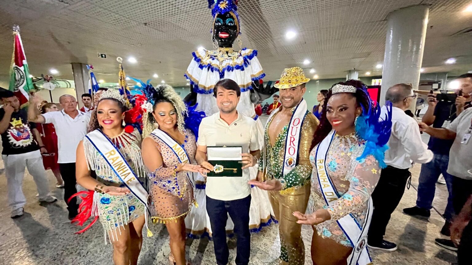 Carnaval 2026: Manaus dá início às festividades com a chegada da Kamélia Carnaval 2026: Manaus dá início às festividades com a chegada da Kamélia