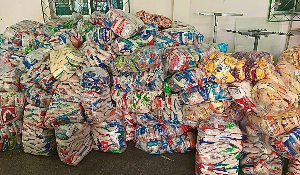 CUFA Amazonas Arrecada Mais de 10 Toneladas de Alimentos em Ação Solidária Durante o Carnaval CUFA Amazonas Arrecada Mais de 10 Toneladas de Alimentos em Ação Solidária Durante o Carnaval