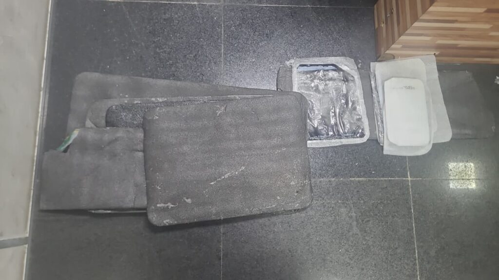 Drogas em Foco: Passageiros Presos em Manaus por Tráfico em Dois Dias Drogas em Foco: Passageiros Presos em Manaus por Tráfico em Dois Dias