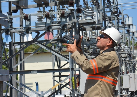 Interrupção de Energia Programada Afeta Cinco Bairros em Manaus Interrupção de Energia Programada Afeta Cinco Bairros em Manaus